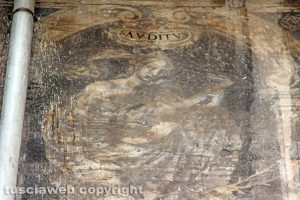 Viterbo - La facciata graffita di via Annio