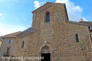 Viterbo - La chiesa di Santa Maria Nuova