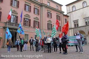 Viterbo - La manifestazione dei sindacati della scuola