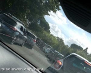 La fila a Montemario (Roma) per fare i tamponi