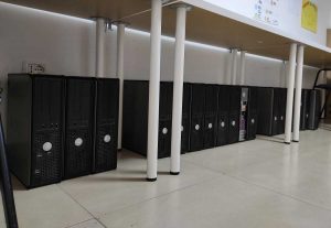 Taranto - Il pc donati da ricondizionare