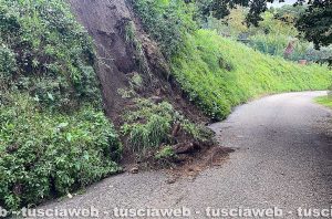 Viterbo - La frana in strada Fossaccio