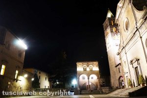 Viterbo - Piazza San Lorenzo