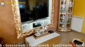 Roma - Il sequestro di beni della guardia di finanza