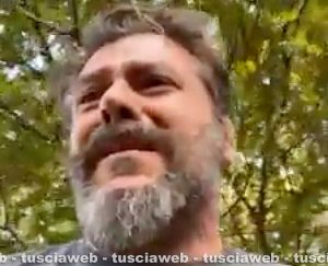 Il campione di rugby Andrea Lo Cicero disperato per l'uccisione della sua asina