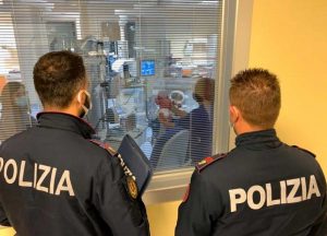 Ragusa - Il neonato in ospedale