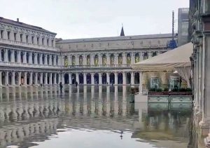 Acqua alta a Venezia