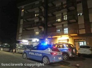 Viterbo - Giovane accoltellato alla schiena