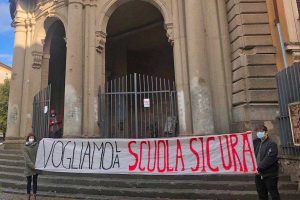 Viterbo - Una manifestazione della Rete degli studenti medi
