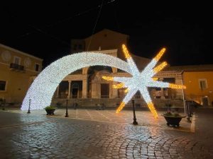 Luminarie in piazza del Duomo a Civita Castellana