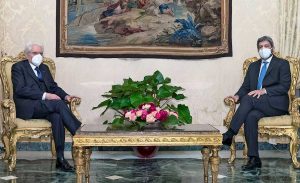 Sergio Mattarella e Roberto Fico al Quirinale