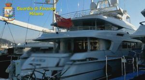 Sequestrato il maxi yacht dell'imprenditore Paolo Fassa