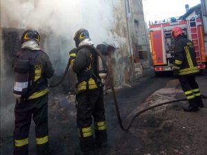 Grotte Santo Stefano - I vigili del fuoco sul posto
