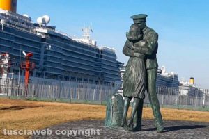 Civitavecchia - Navi da crociera al porto