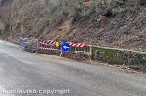Viterbo - Una frana in strada Filante - Foto d'archivio