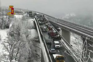 Maxitamponamento sulla Torino-Bardonecchia