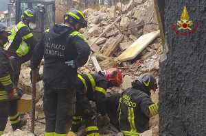 Savona - Il crollo nel cantiere edile