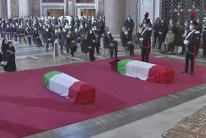 Funerali di stato per l’ambasciatore Luca Attanasio e il carabiniere Vittorio Iacovacci