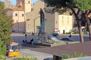 Viterbo - Sacrario - Fontana