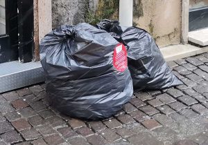 Viterbo - Rifiuti conferiti in modo errato