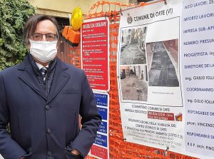 Orte - Il sindaco Angelo Giuliani inaugura la fine dei lavori in via Principe Umberto e piazza Fratini