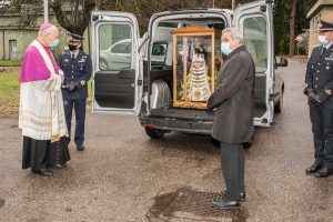 L'arrivo della Madonna di Loreto alla cappella della Smam