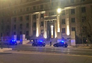 Il portone di ingresso dell’Istituto superiore della sanità