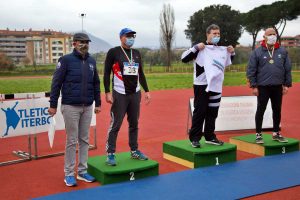 Fabio Martelli premia il martello maschile