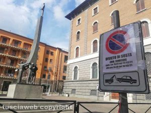 Viterbo - Transenne a piazza della Repubblica