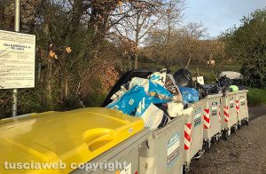 Viterbo - L'isola ecologica di strada Canale