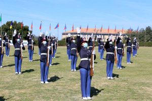 Scuola sottufficiali Esercito - Giuramento del corso "Onore"