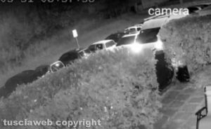 Vitorchiano - Rubano un furgone, colpo immortalato dalle telecamere