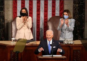 Joe Biden, Nancy Pelosi e Kamala Harris