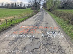 Acquapendente - La scritta in via del Poderetto