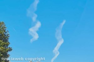 Strane spirali nel cielo di Viterbo