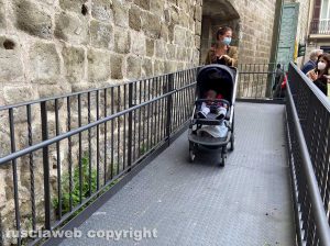 Viterbo - La pedana per disabili a porta Romana