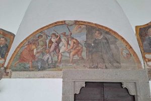 Viterbo - La lunetta del Chiostro della basilica di Santa Maria della Quercia