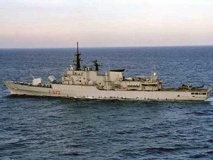 La nave Libeccio della marina militare