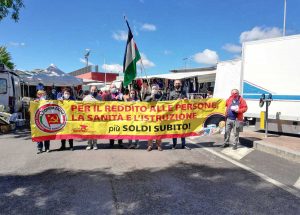 Viterbo - Ricoveri plan - La manifestazione di Rifondazione
