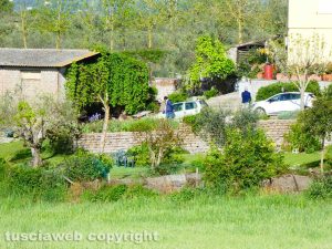 Viterbo - Incendio in un capannone a Fastello