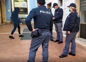 Terni - I controlli della polizia