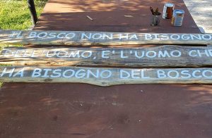 Vetralla - Tabellone sulla via Francigena per i ragazzi di "Con-tatto"
