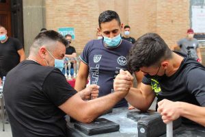 Soriano nel Cimino - La gara di braccio di ferro