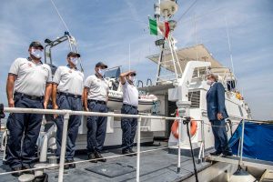 Guardia costiera - La presentazione dell'operazione Mare sicuro