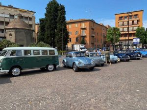 Un momento di "Viterbo cars and coffee"