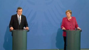 Mario Draghi e Angela Merkel