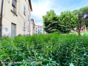 Viterbo - Il caseggiato popolare tra via Vagni e via del Massaro
