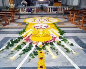 Viterbo - Corpus Domini - L'infiorata alla Trinità