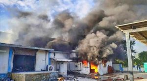 India - Incendio in una fabbrica chimica