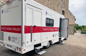 Coronavirus - Il camper della Asl per le vaccinazioni